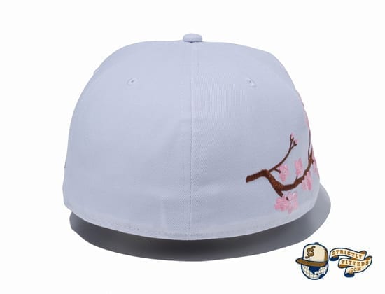 Sakura Light Side 59Fifty Fitted Cap by New Era white back