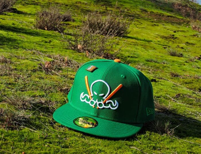 Saint Patrick's Day 2023 OctoSlugger 59Fifty Fitted Hat by Dionic x New Era
