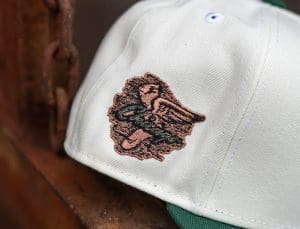Chicago White Sox Off-white Forest 59Fifty Fitted Hat by MLB x New Era Patch