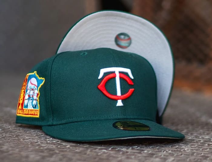 New Era 59Fifty Minnesota Twins Fitted Hat Size 7 5/8 Green UV 60th Side shops Patch