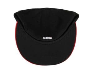 Cincinnati Reds Alternate On-Field Black Red 59Fifty Fitted Hat by MLB x New Era Bottom